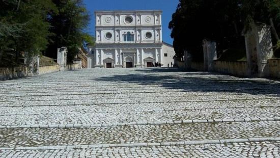 Ferienwohnung Dimora Del Cavaliere LʼAquila Exterior foto